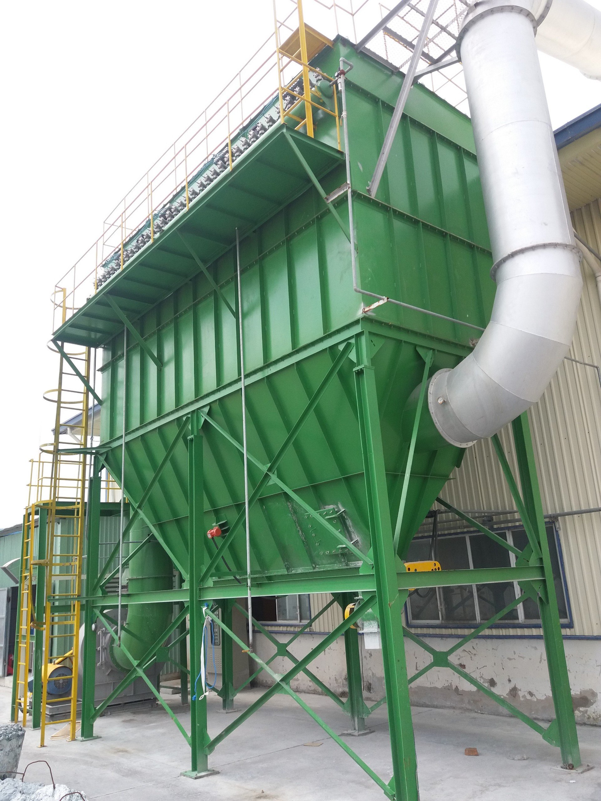 Cung cấp Và Sản xuất hệ thống lọc và xử lý bụi